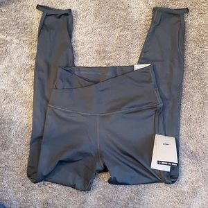 NEW Nike yoga 7/8 tights